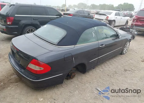 2008 Mercedes-Benz Clk 350 из США, поврежденный, VIN WDBTK56F48T094098